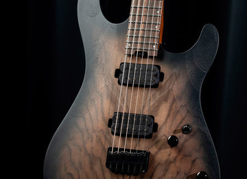 NOVEDAD: GUITARRA ELÉCTRICA BARÍTONA CORT KX500 NBB