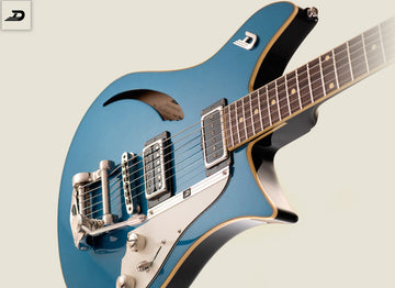 DISPONIBLE: GUITARRA ELÉCTRICA DUESENBERG DOUBLE CAT ROYAL BLUE