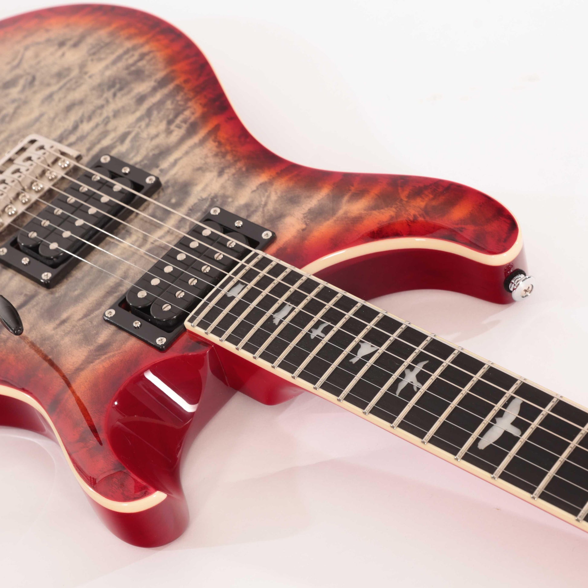 PRS SE Custom 24-08 Quilt CCB Guitarra Eléctrica Charcoal Cherry Burst 9