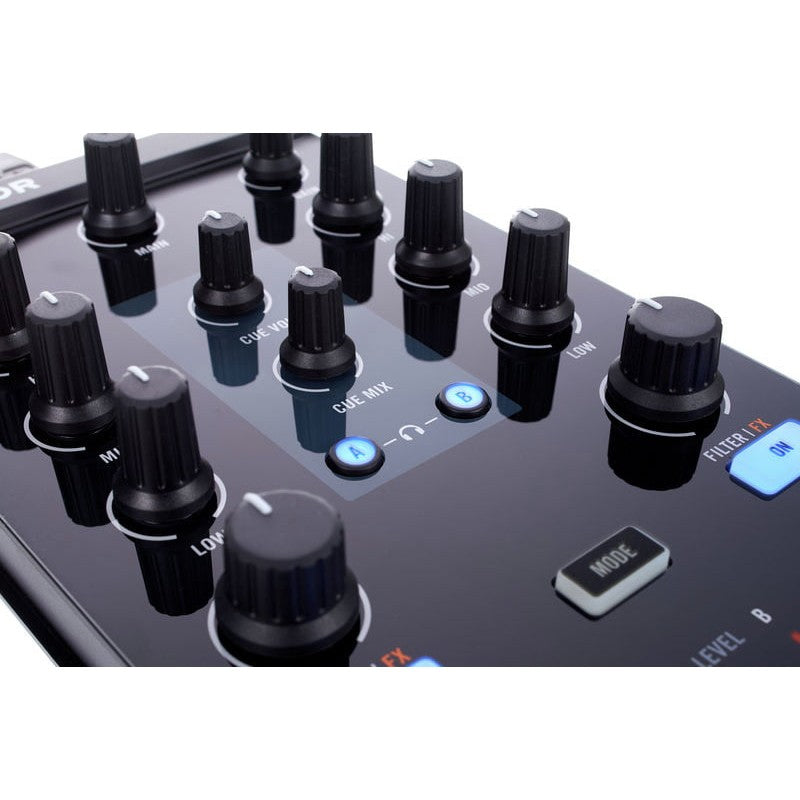 Native Instruments Traktor Kontrol Z1 Superficie Control DJ 8