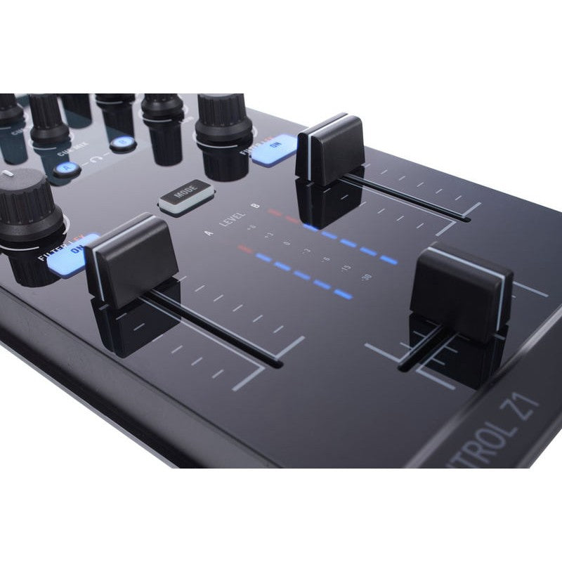 Native Instruments Traktor Kontrol Z1 Superficie Control DJ 9