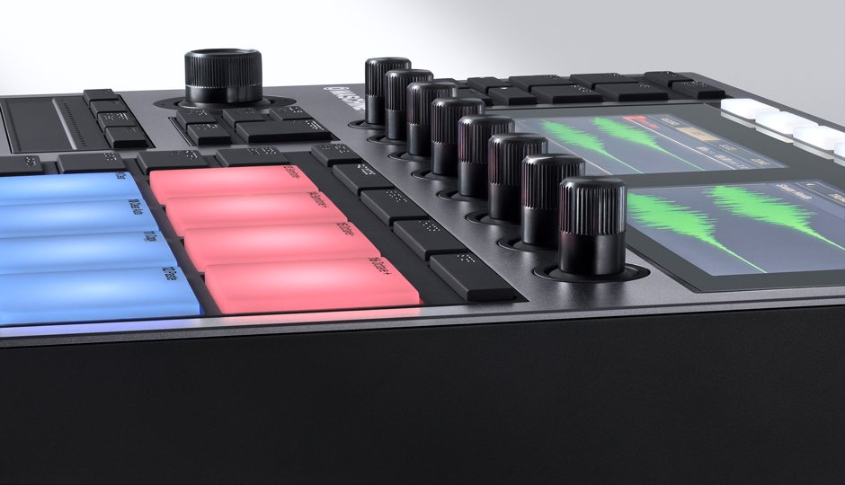 Native Instruments Maschine+ Groovebox 12