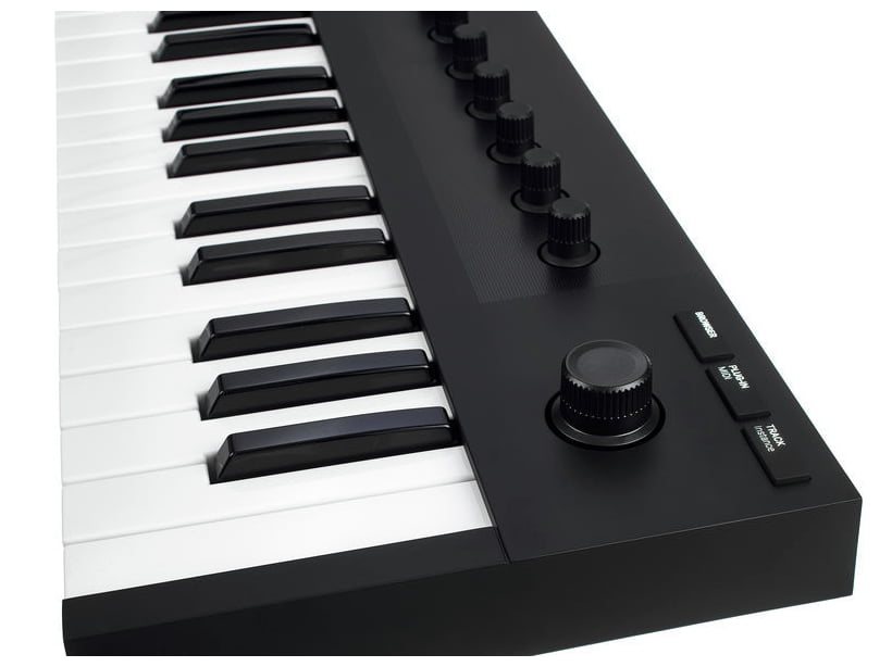 Native Instruments Komplete Kontrol M32 Teclado Controlador Midi 12