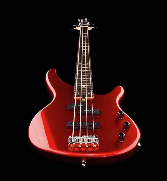 Yamaha TRBX174 RM Bajo Eléctrico Red Metallic 11