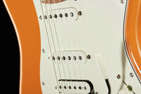 Fender Player Stratocaster HSS PF Guitarra Eléctrica Capri Orange 11