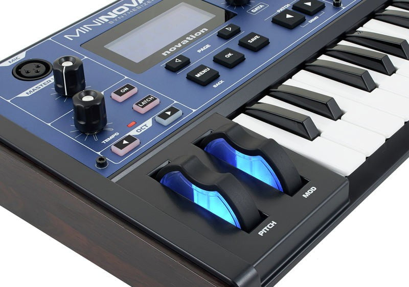 Novation Mininova Sintetizador Portátil 5