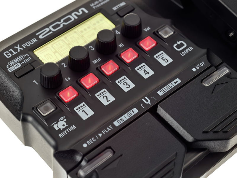 Zoom G1X Four Pedalera Multiefectos Guitarra 7