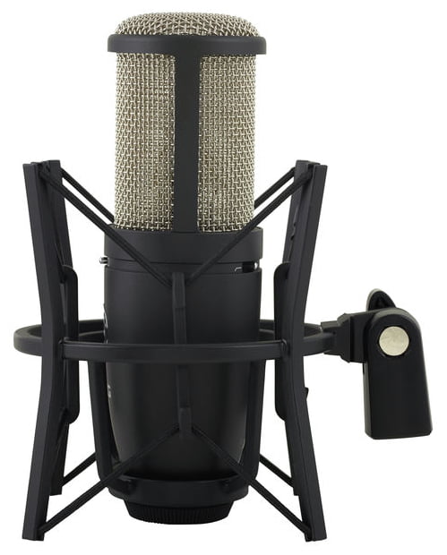 AKG P420 Perception Micrófono de Condensador 9