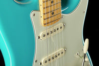 Fender American Professional II Stratocaster MN Guitarra Eléctrica Miami Blue 13