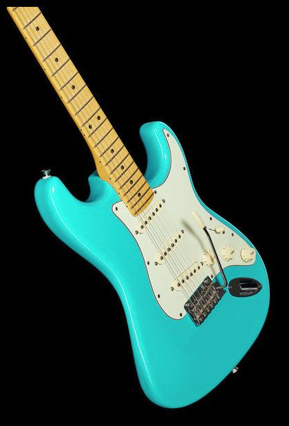 Fender American Professional II Stratocaster MN Guitarra Eléctrica Miami Blue 18