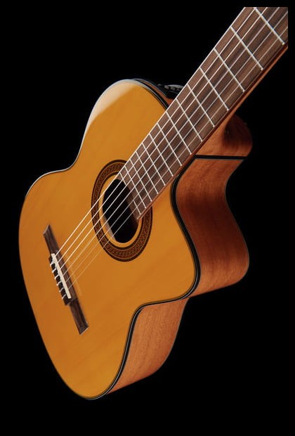 Takamine GC3CE NAT Guitarra Española Electrificada 10