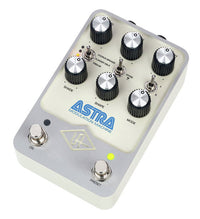 Universal Audio Astra Modulation Machine UAFX Pedal Modulación 4