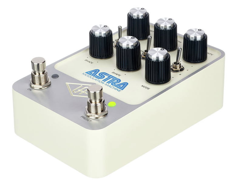Universal Audio Astra Modulation Machine UAFX Pedal Modulación 6