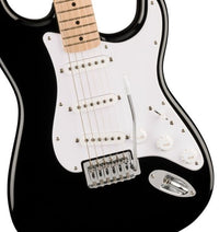 Squier Sonic Stratocaster Pack MN Guitarra Eléctrica Negra 5