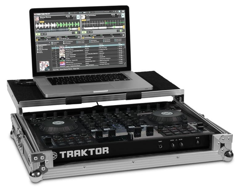 Native Instruments Traktor Kontrol S4 MK3 Flightcase 11