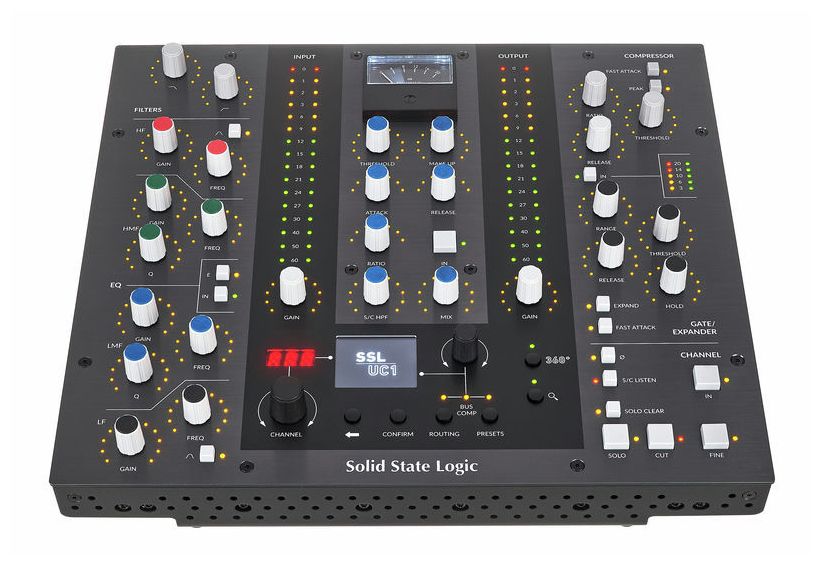 Solid State Logic UC1 Controlador de Plug-Ins 3