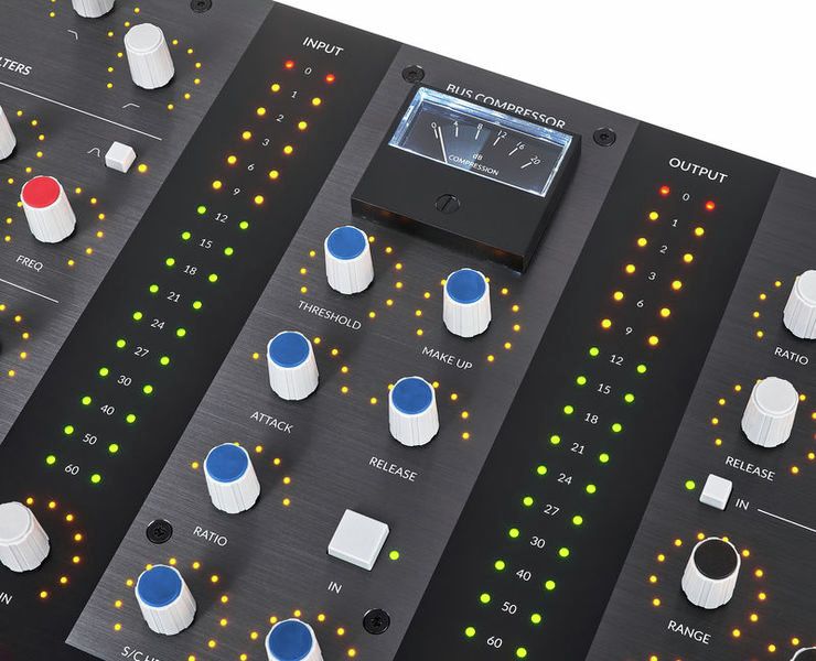 Solid State Logic UC1 Controlador de Plug-Ins 11