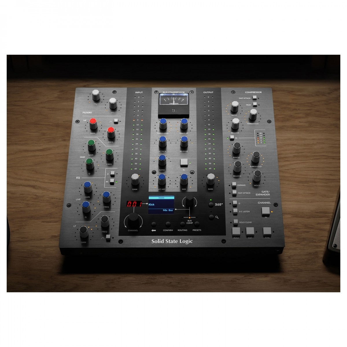 Solid State Logic UC1 Controlador de Plug-Ins 16