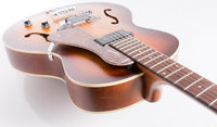 Godin LP5AVEP90SUN Kingpin SP90 Guitarra Eléctrica Cognac Burst 6