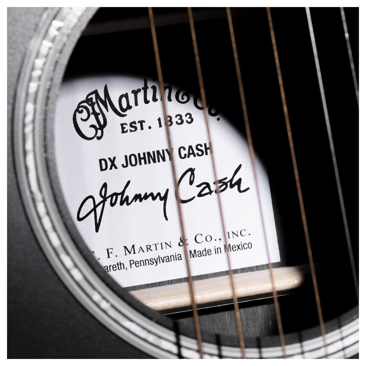 Martin DX Cash Johnny Cash Guitarra Electroacústica Dreadnought Negra 7