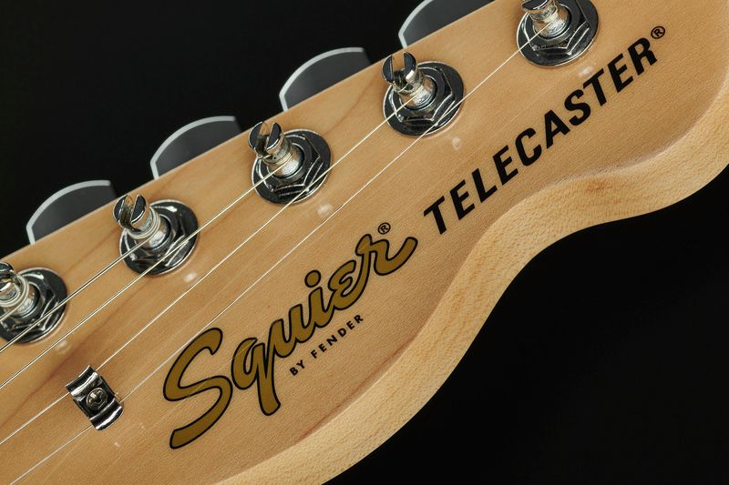 Squier Affinity Telecaster MN Guitarra Eléctrica 3 Colores Sunburst 21