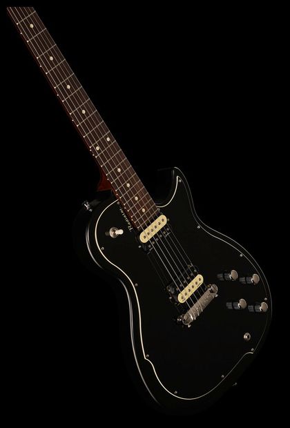 Godin Radiator MBLK RWN Guitarra Eléctrica Matte Black 16