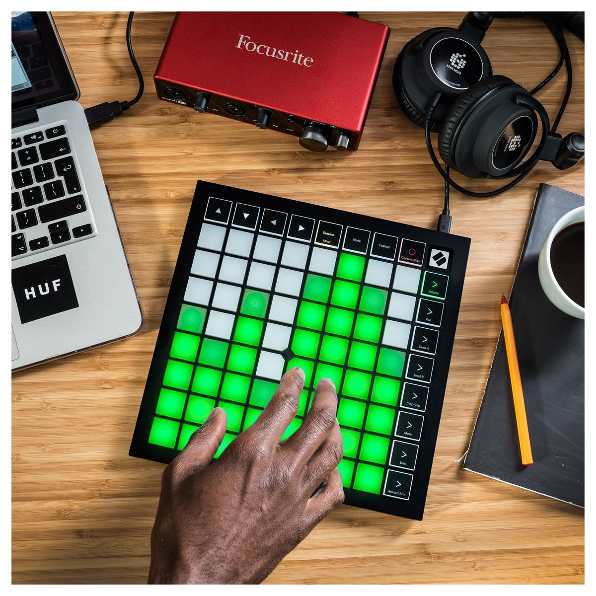 Novation Launchpad X Controlador Midi 11