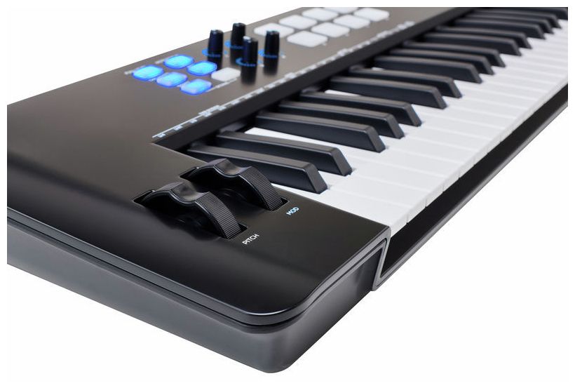 Alesis V61 MKII Teclado Controlador Midi USB 61 Teclas 11