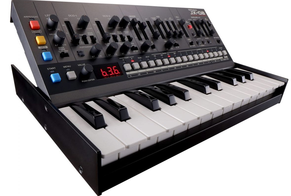 Roland JX08 Boutique Módulo de Sonido Sintetizador JX-8P 12