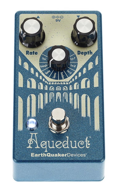 Earthquaker Devices Aqueduct Pedal Vibrato 3