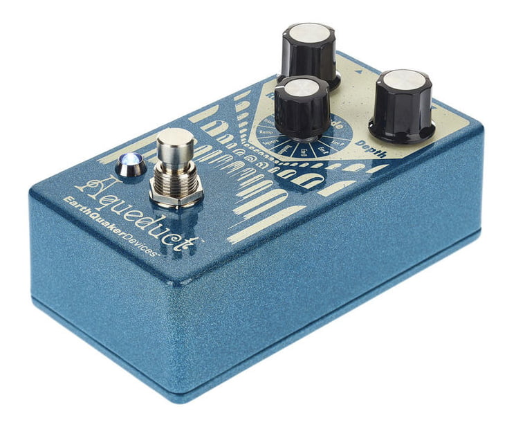 Earthquaker Devices Aqueduct Pedal Vibrato 6