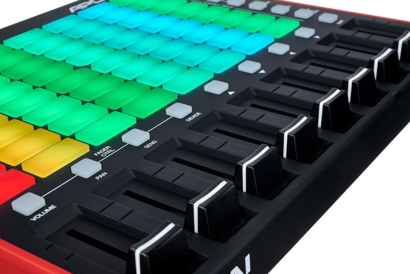 AKAI APC Mini MKII Controlador para Ableton 9