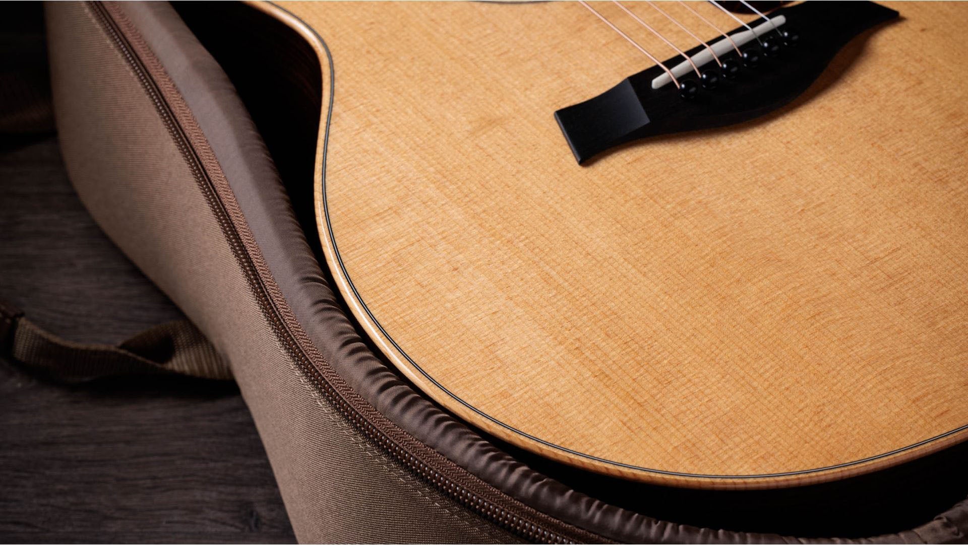 Taylor 314ce Studio NAT Guitarra Electroacústica Grand Auditorium Natural 11