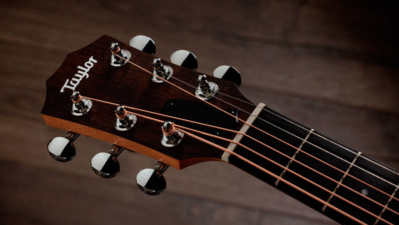 Taylor GS Mini E Special Edition Blue Burst Guitarra Electroacústica 7