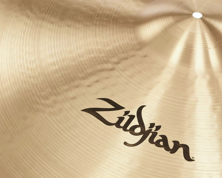 Zildjian A0037 A Zildjian Plato Batería Medium Ride 24 Pulgadas 4