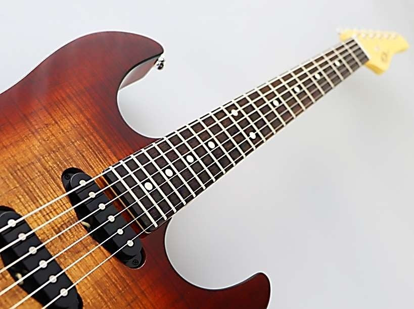 Fujigen JOS2DUEW2R/KNB Guitarra Eléctrica Koa Natural Burst 4