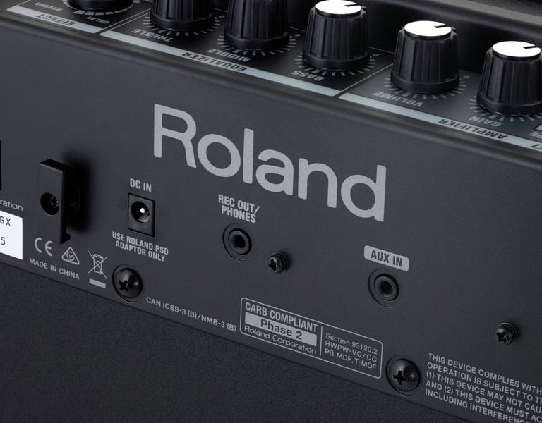 Roland Cube 10GX Amplificador Guitarra 9