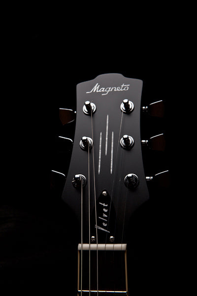 Magneto VV-1RC/BOS Velvet Guitarra Eléctrica Black Oil Stain 4