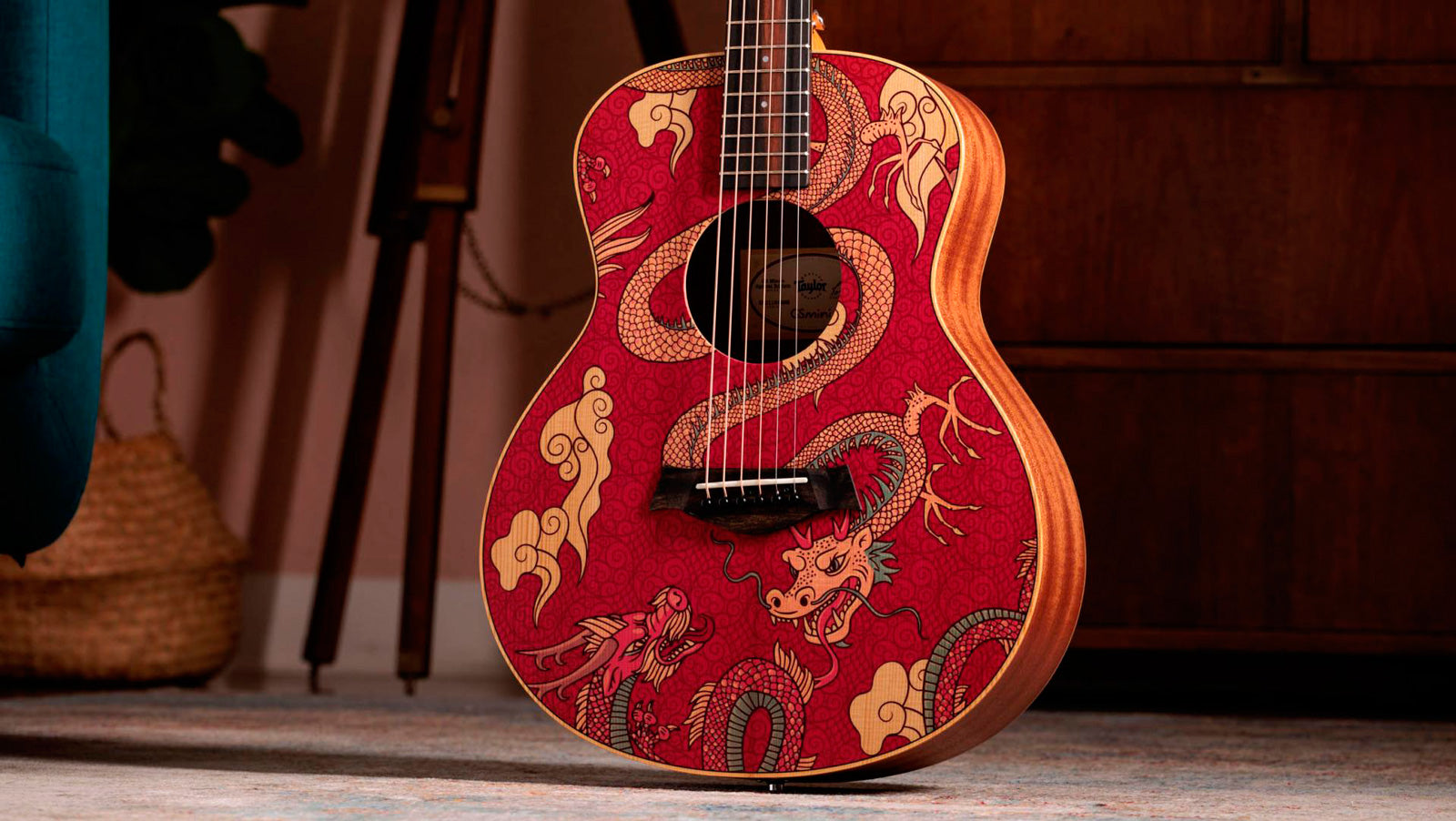 Taylor GS Mini E Special Edition Year Of The Dragon Guitarra Electroacústica 12