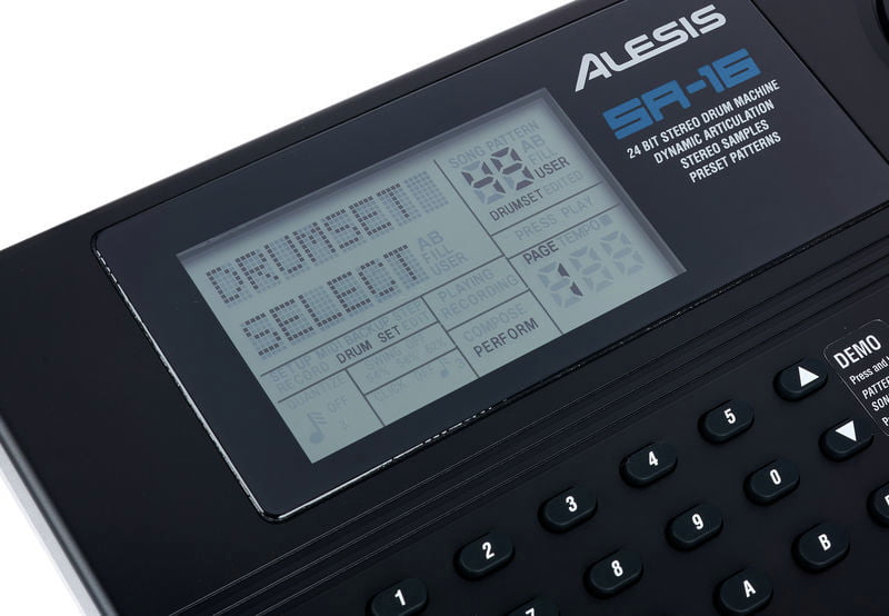 Alesis SR16 Caja de Ritmos 4