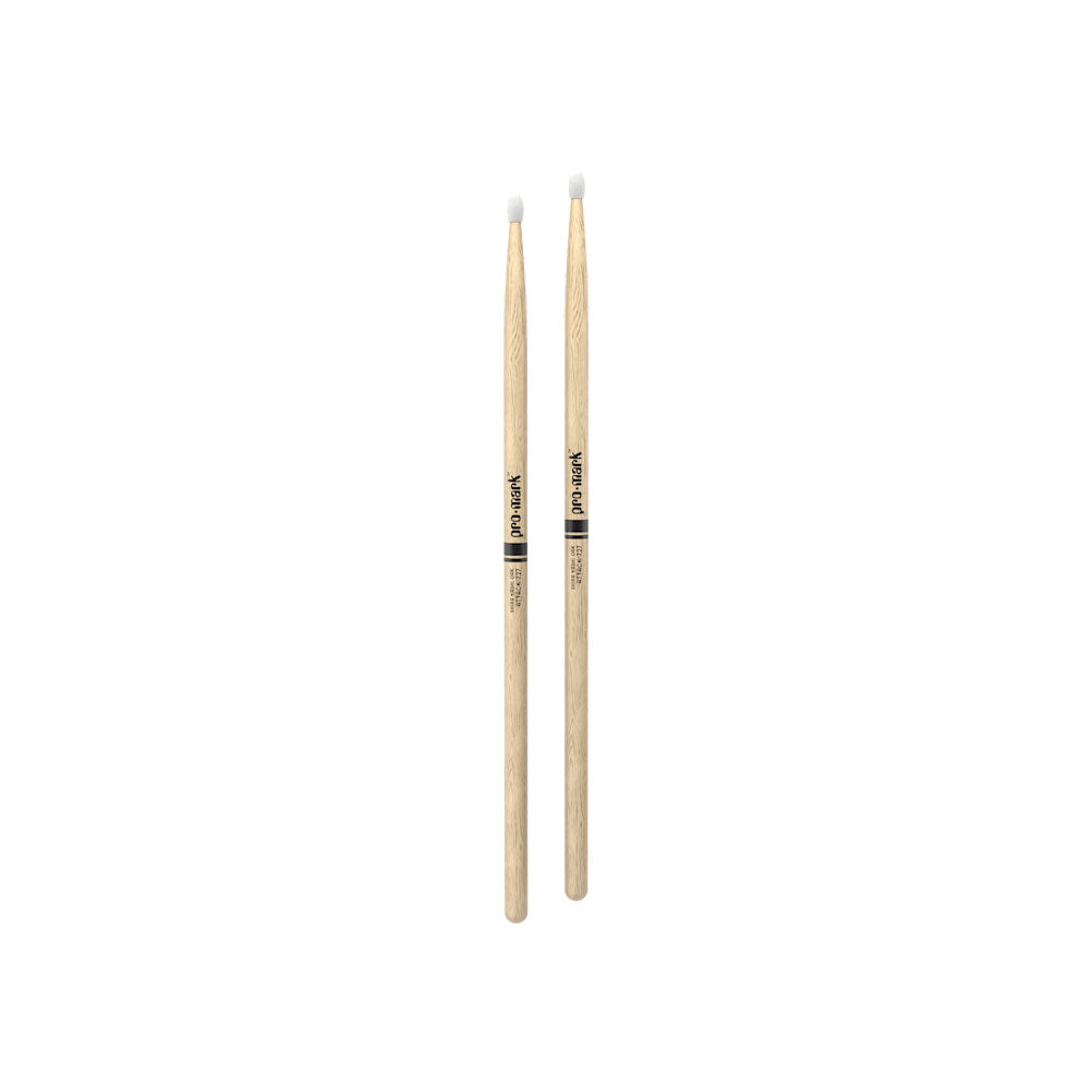 Pro Mark PW727N Classic Attack Shira Kashi Oak Par Baquetas Batería Punta de Nylon 1