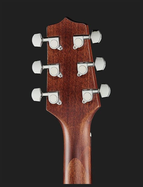 Takamine GN20CE Guitarra Electroacústica Natural 5