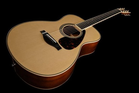 Yamaha LL16 M ARE NT Guitarra Electroacústica Natural 9