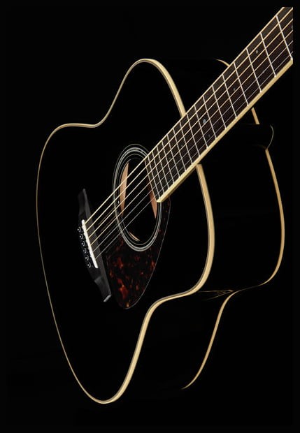 Yamaha LL6 ARE BL Guitarra Electroacústica Black 4