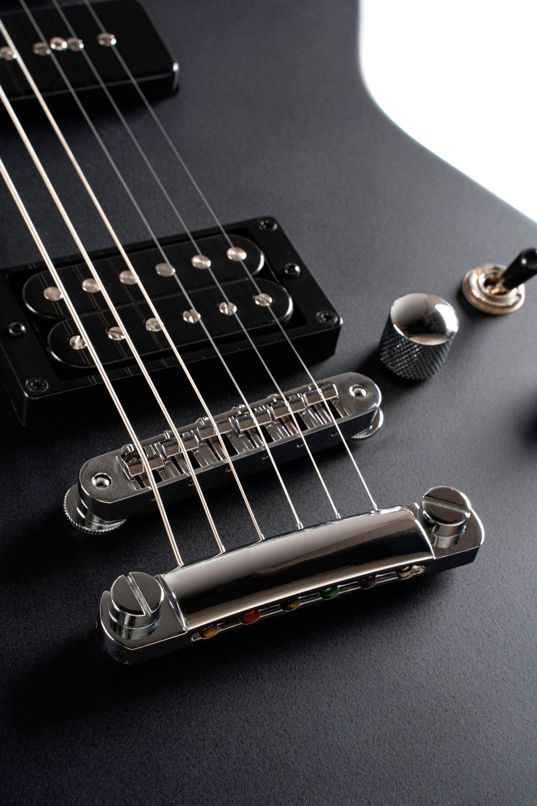 Cort MBM-2P SBLK Meta Matthew Bellamy Guitarra Eléctrica Satin Black 4