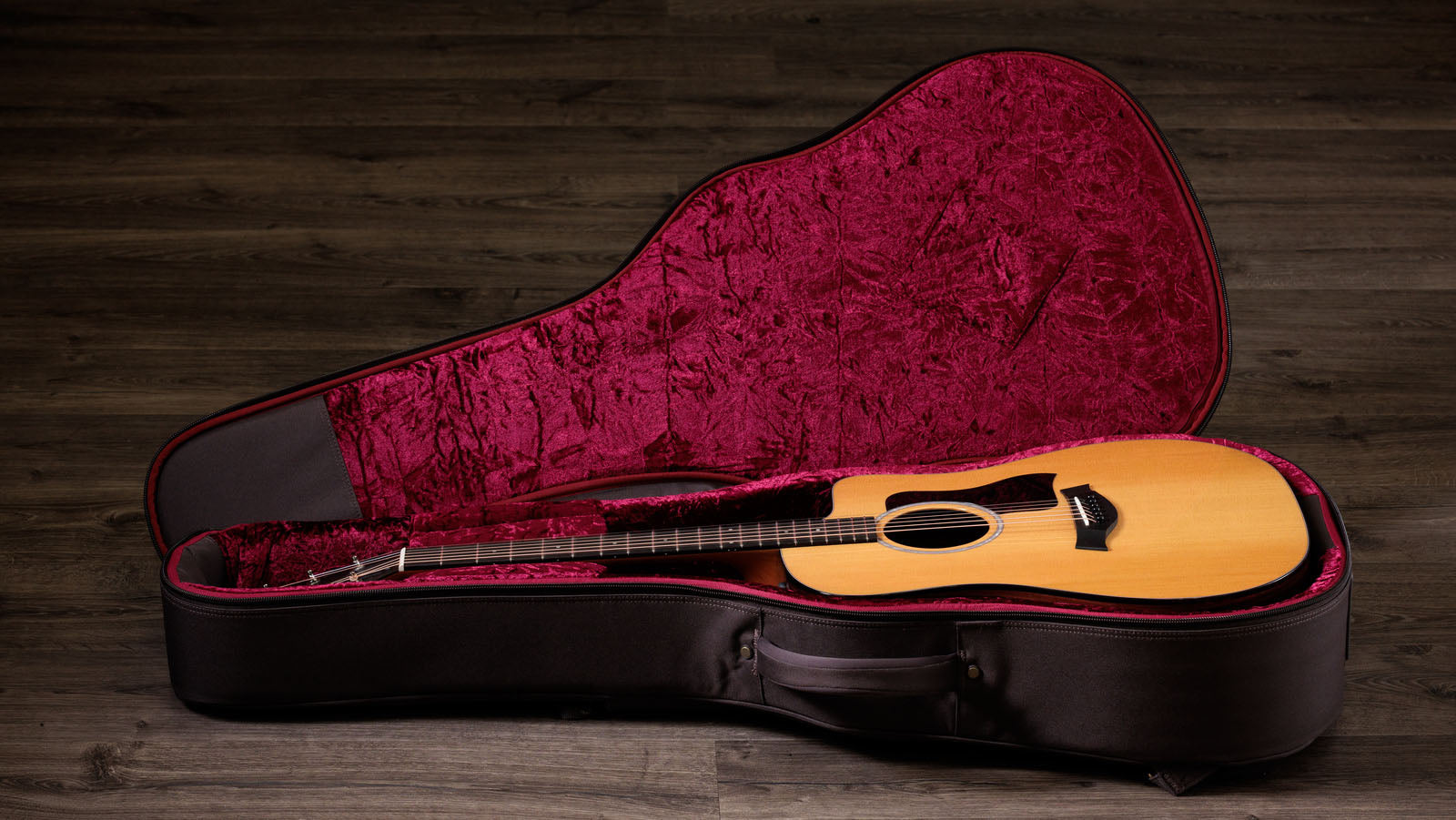 Taylor 210CE Plus Guitarra Electroacústica Dreadnought 11