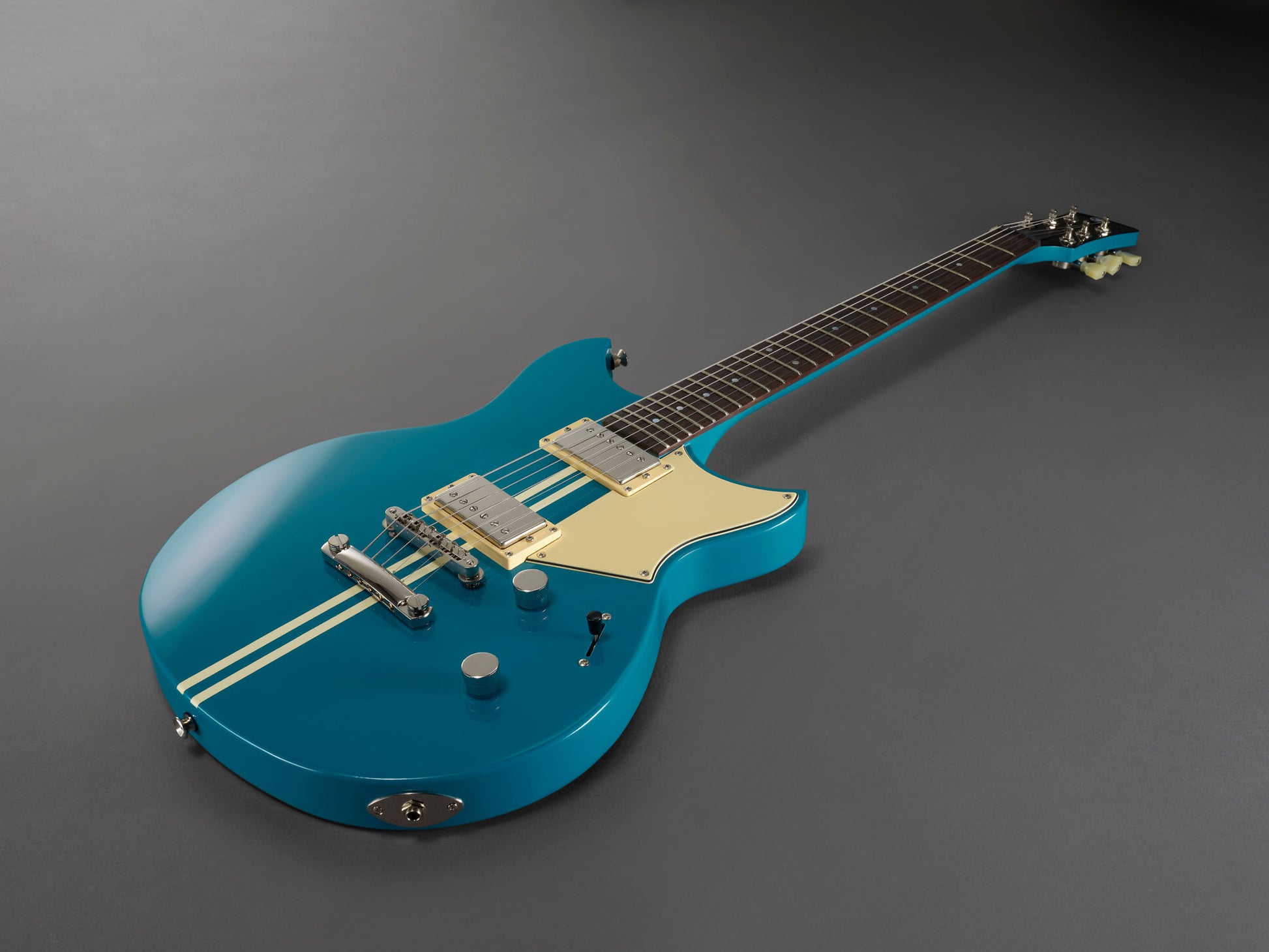 Yamaha RSE20 SWB Revstar Element Guitarra Eléctrica Swift Blue 5