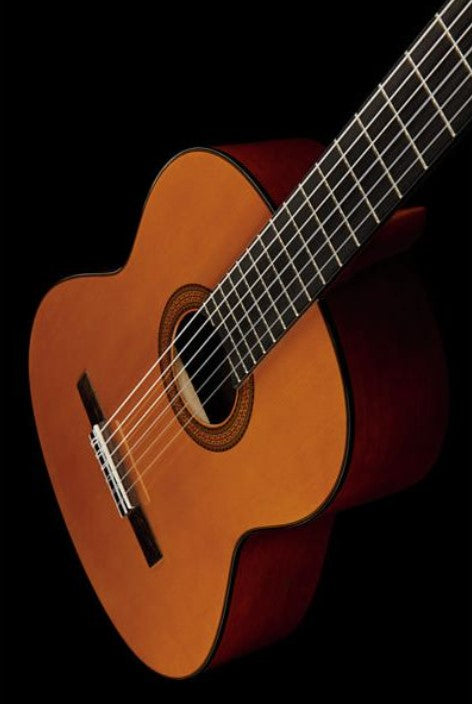 Yamaha CG102 Guitarra Española 12