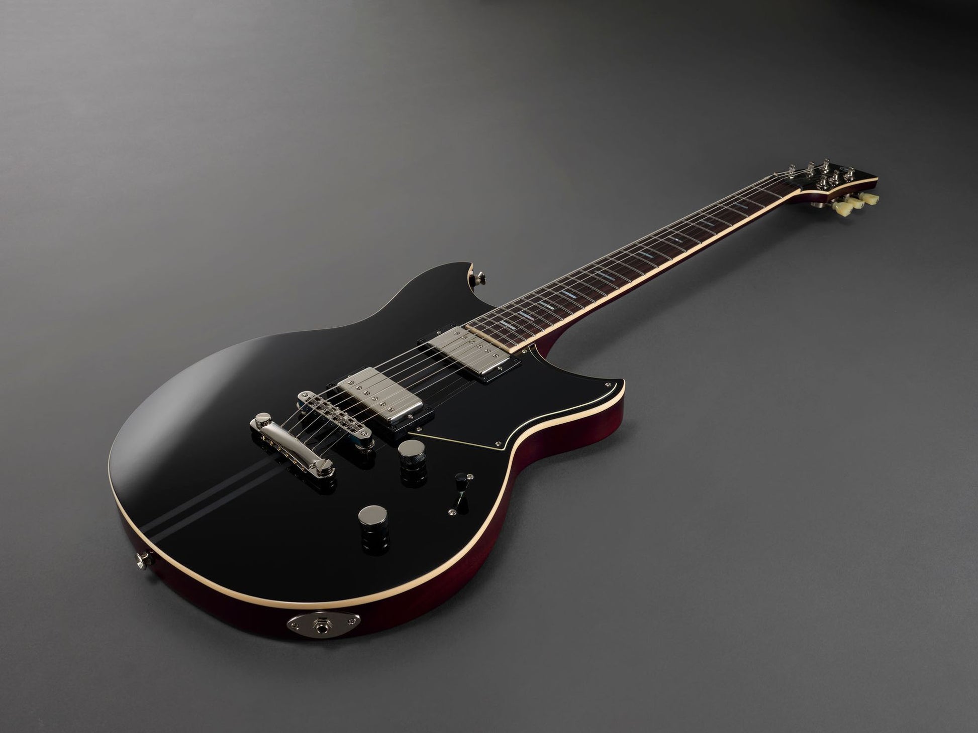 Yamaha RSS20 BL Revstar Standard HH Guitarra Eléctrica Negra 5