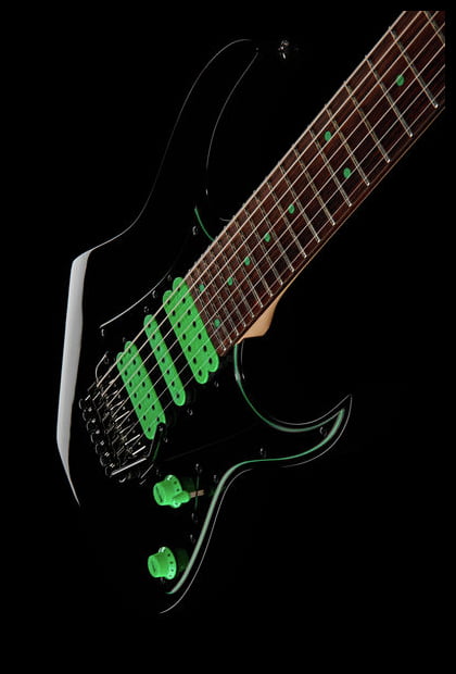 Ibanez UV70P BK Steve Vai Signature Guitarra Eléctrica 7 Cuerdas Negra 19